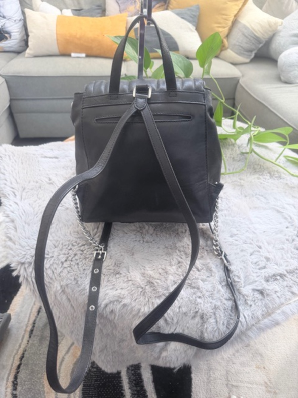 Michael Kors Whitney backpack - Picture 2 of 10